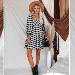 Gingham babydoll dress by Vici